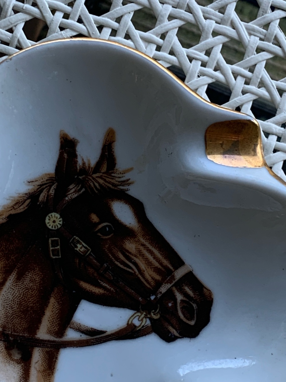 Vintage Mid Century Horse Porcelain Ashtray Gold Accents - Picture 3 of 4